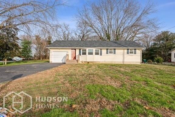 Foto principal - 27 Orilla Dr