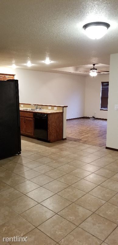 Building Photo - 2 br, 2 bath Apartment - 806 Wendy Ln