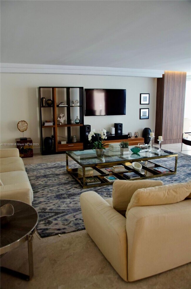 Foto del edificio - 600 Grapetree Dr