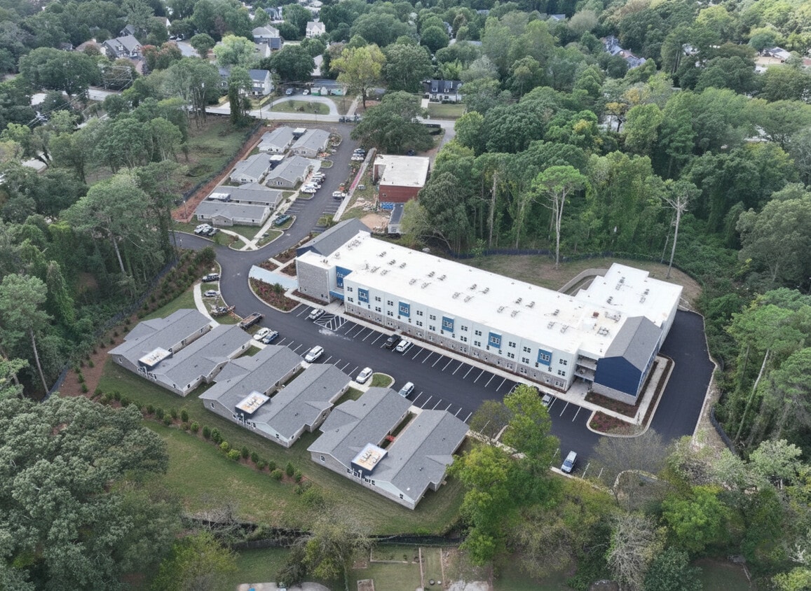 Building Photo - Solace Grove