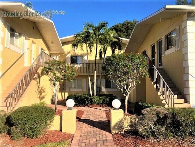 Foto del edificio - 8061 Country Rd