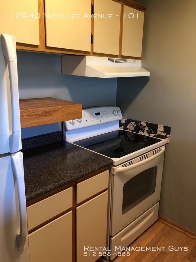12940 Nicollet Ave Unit 101, Burnsville, MN 55337 Condo for Rent in
