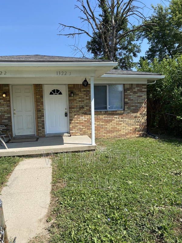 1322.5 Norton Ave, Indianapolis, IN 46227 House Rental in