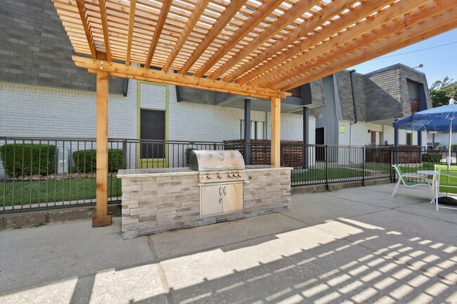 Grill, Chill, and Entertain in Our Stylish Cabana & BBQ Area - La Vida Park