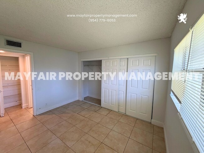Photo - 4417 Treehouse Ln