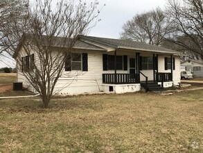 Building Photo - 878 Williams Rd