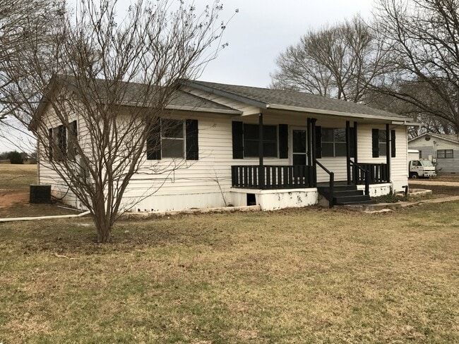 Building Photo - For Rent: 3 bedroom/2 bath in Lorena ISD