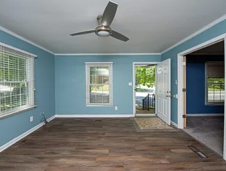 Foto del edificio - 4704 Lawndale Dr