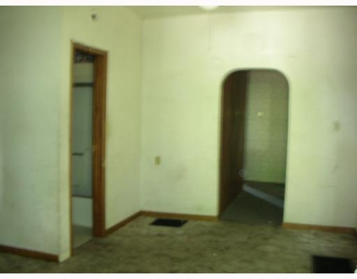 Building Photo - 218 E North St