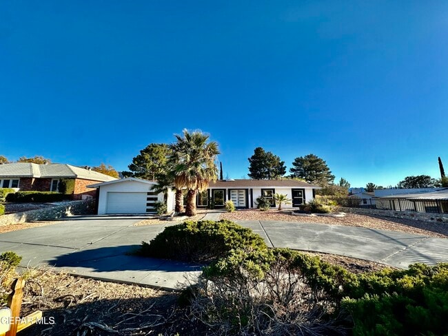 Building Photo - 6332 El Risco St