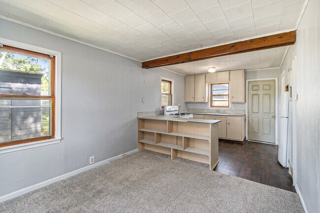 Foto del edificio - 548 E Hammond St