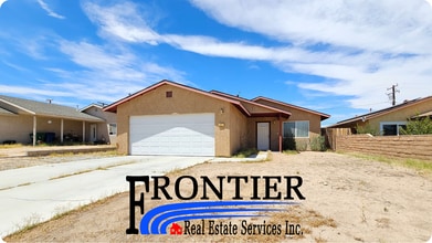 Building Photo - 922 W Sullivan Ave