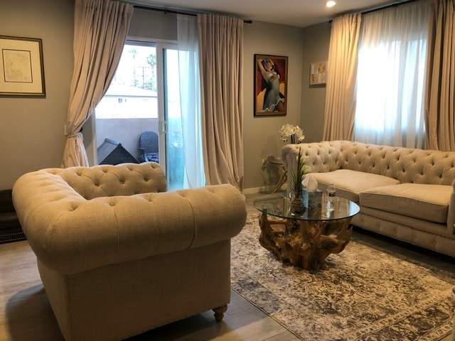 Building Photo - 1035 Hornblend St