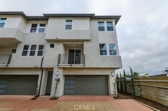Building Photo - 1715 W Bushell St