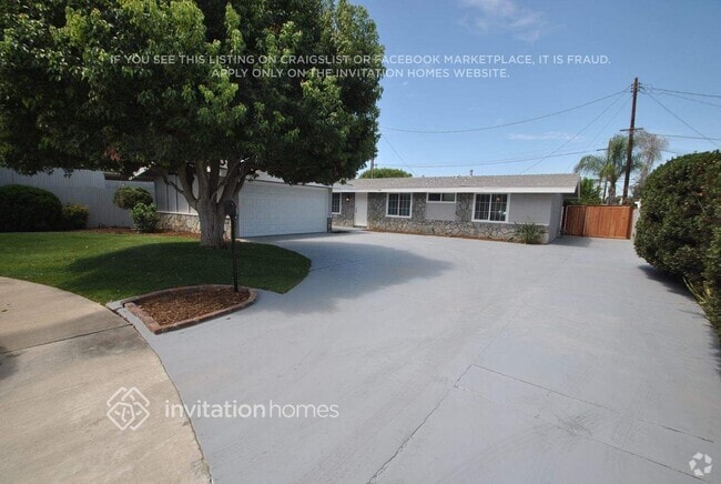 226 S Louise Pl