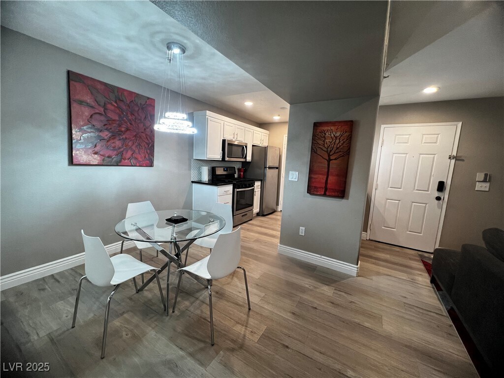 Primary Photo - 950 Seven Hills Dr