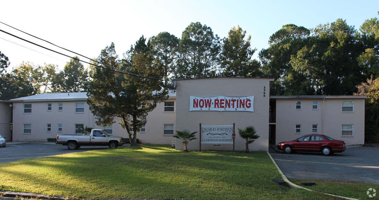 Building Photo - Kingsbury Apartments