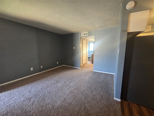 Building Photo - 2311 71st St