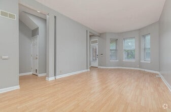 Building Photo - 3914 Shenandoah Ave