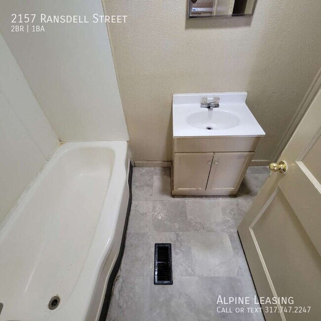 Foto del edificio - 2157 Ransdell St