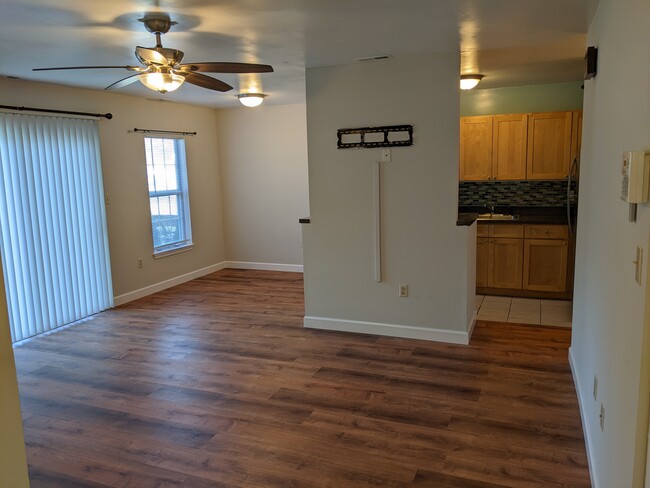 Main Living Area - 2139 E Chestnut Ave