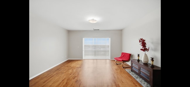 Building Photo - 390 W Mahogany Ct