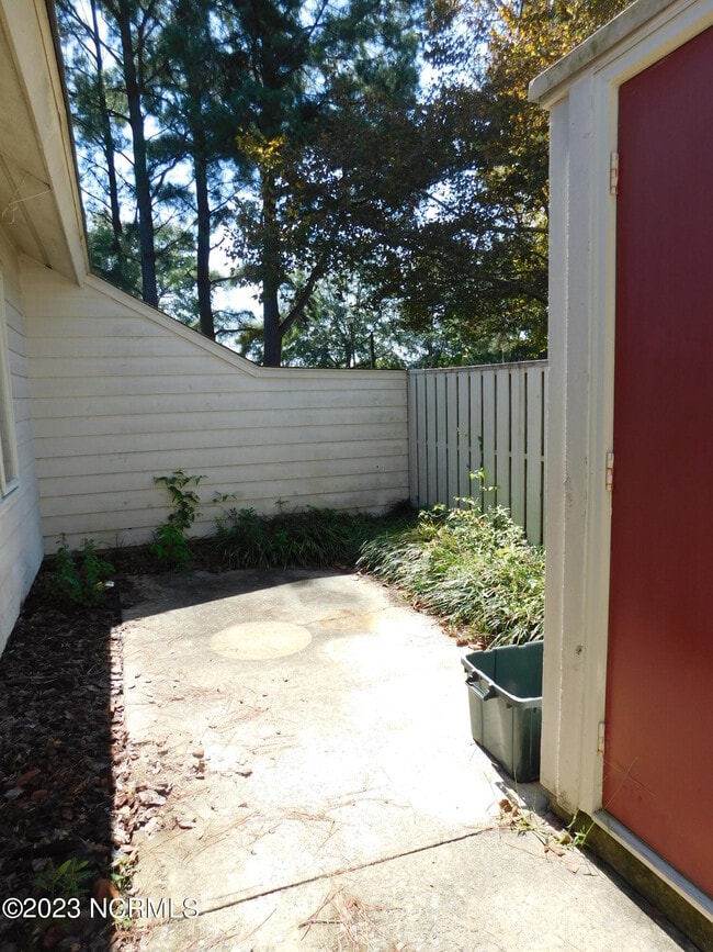 Building Photo - 31 Ohara Dr