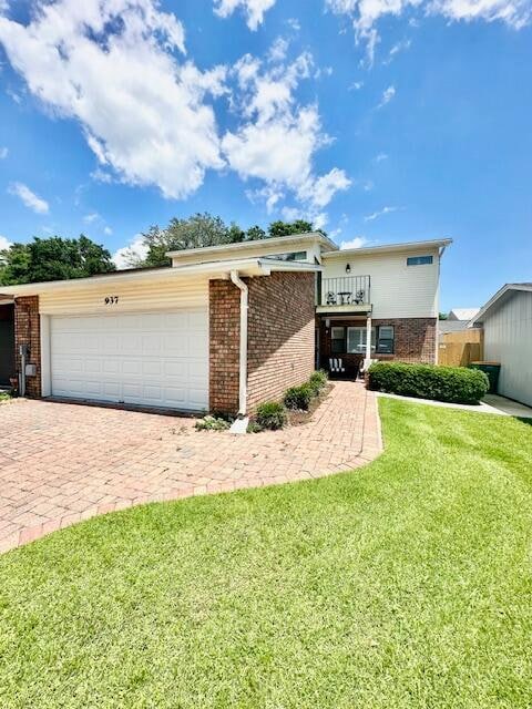 Building Photo - 937 Holbrook Cir