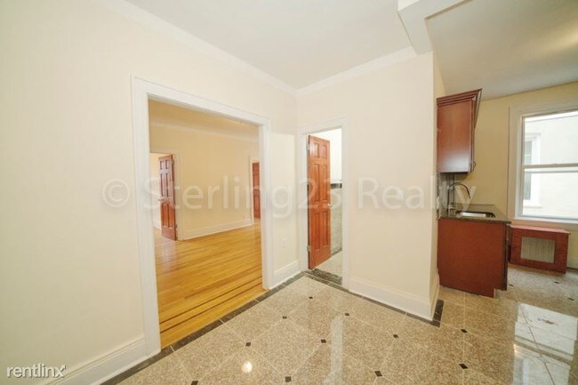 Foto del edificio - 35-45-45 33rd St