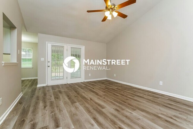 Foto del edificio - 3 Bedroom Pet-Friendly Home in Raleigh, NC with Main Street Renewal