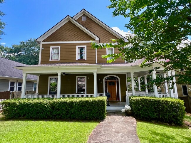 347 Ormond St SE
