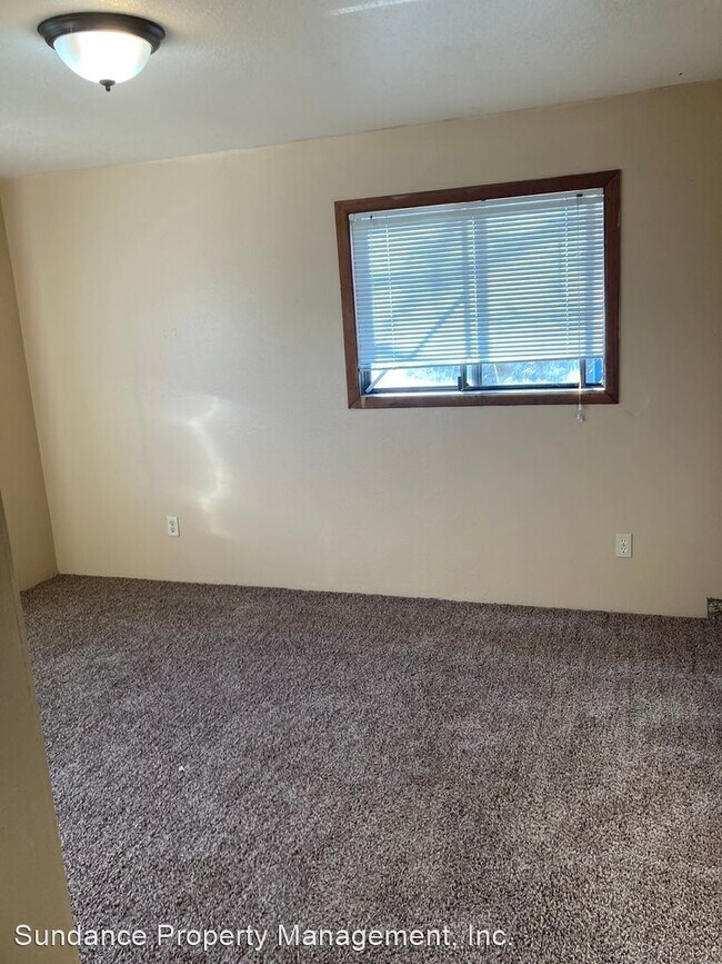 Foto del edificio - 2 br, 1 bath House - 2603 19th Ave. Apt.  2