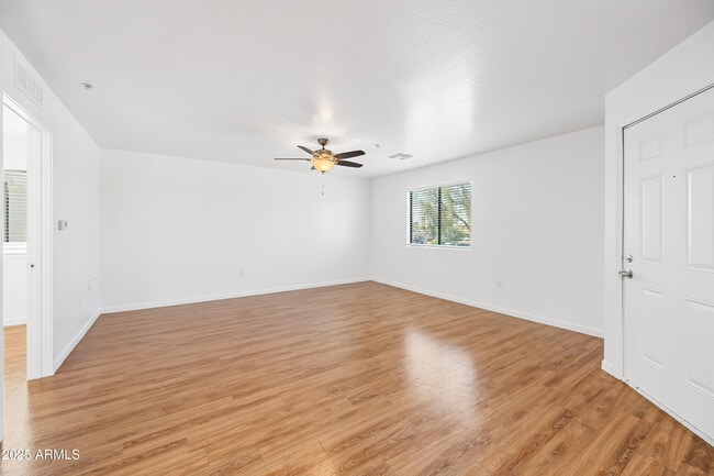 Building Photo - 3065 N 67th Ave