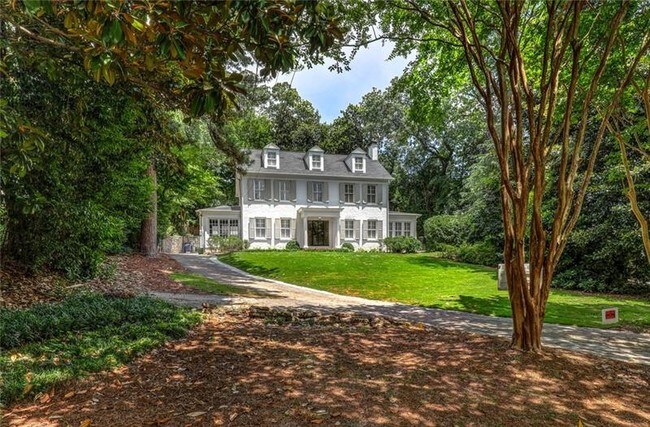 Building Photo - 278 Rumson Rd NE