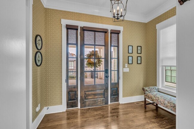 Foto del edificio - 5045 Kathryn Ave