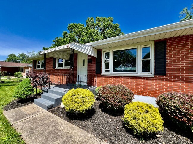 Foto del edificio - Cute Ranch home Middletown, OH