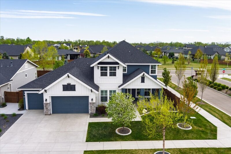Primary Photo - 10103 W Twisted Vine Dr.