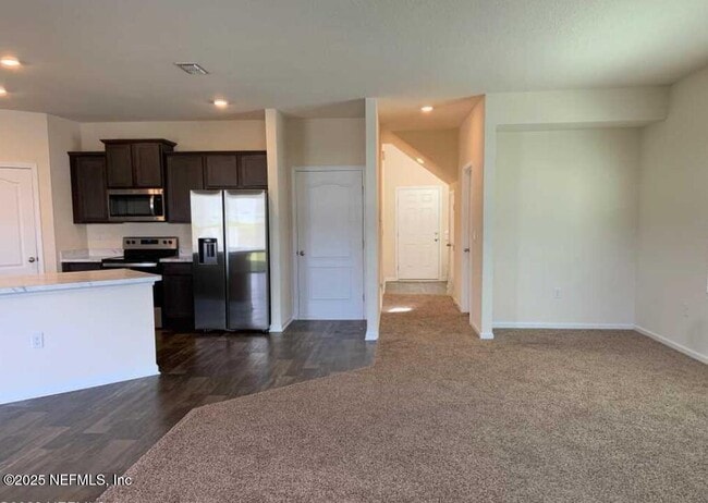 Building Photo - 15747 Equine Gait Dr