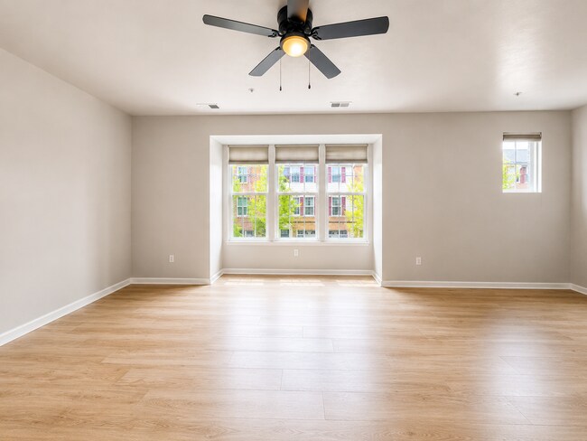 Foto del edificio - 1502 Pointe View Dr