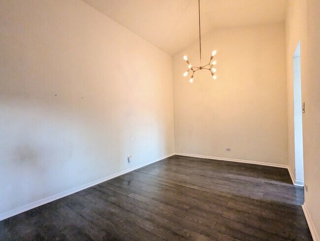 Building Photo - 2310 Enlund Dr