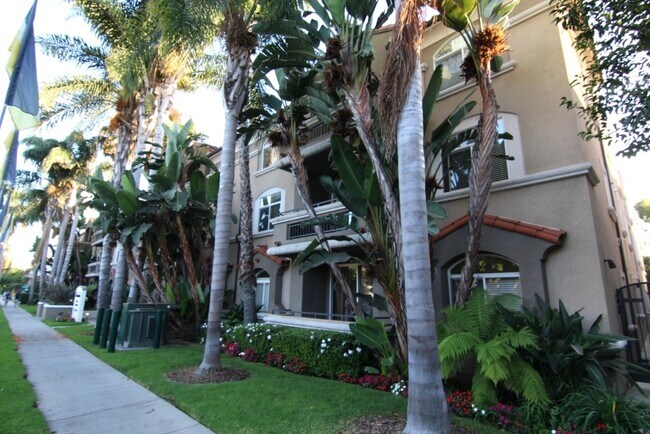 Foto del edificio - 3260 Sawtelle Blvd