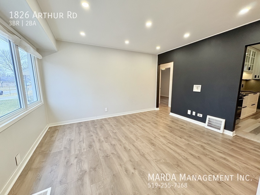 Photo principale - MODERN RENOVATED 3BED/1.5 BATH ON ARTHUR +...