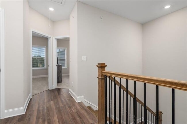 Building Photo - 2641 Blackburn Ct SE