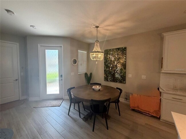Building Photo - 4615 Almada Ln