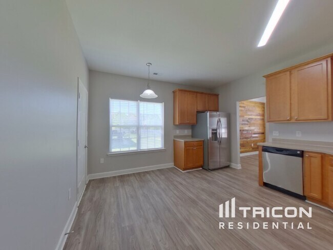 Foto del edificio - 8326 Knapp Ct