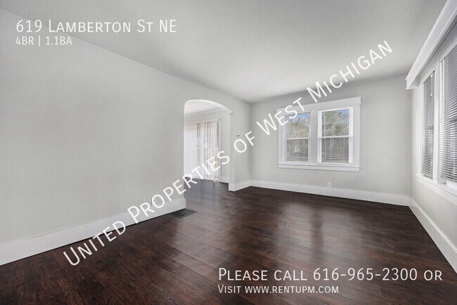 Building Photo - Available Now | 4 Bedroom 1.5 Bath Single ...