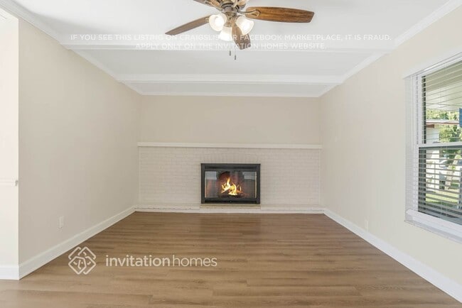 Building Photo - 854 Silver Oak Ct
