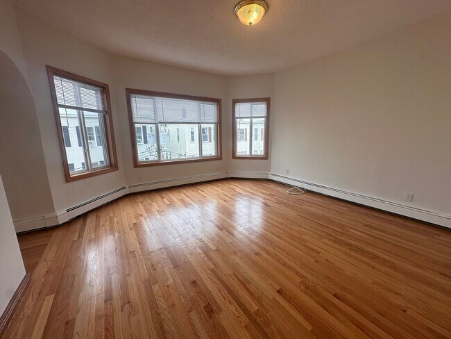 Foto del edificio - 253 Elm St