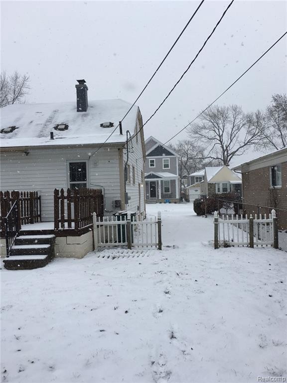 Foto del edificio - 3901 Oakshire Ave