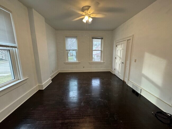 Foto del edificio - 238 N Booth St